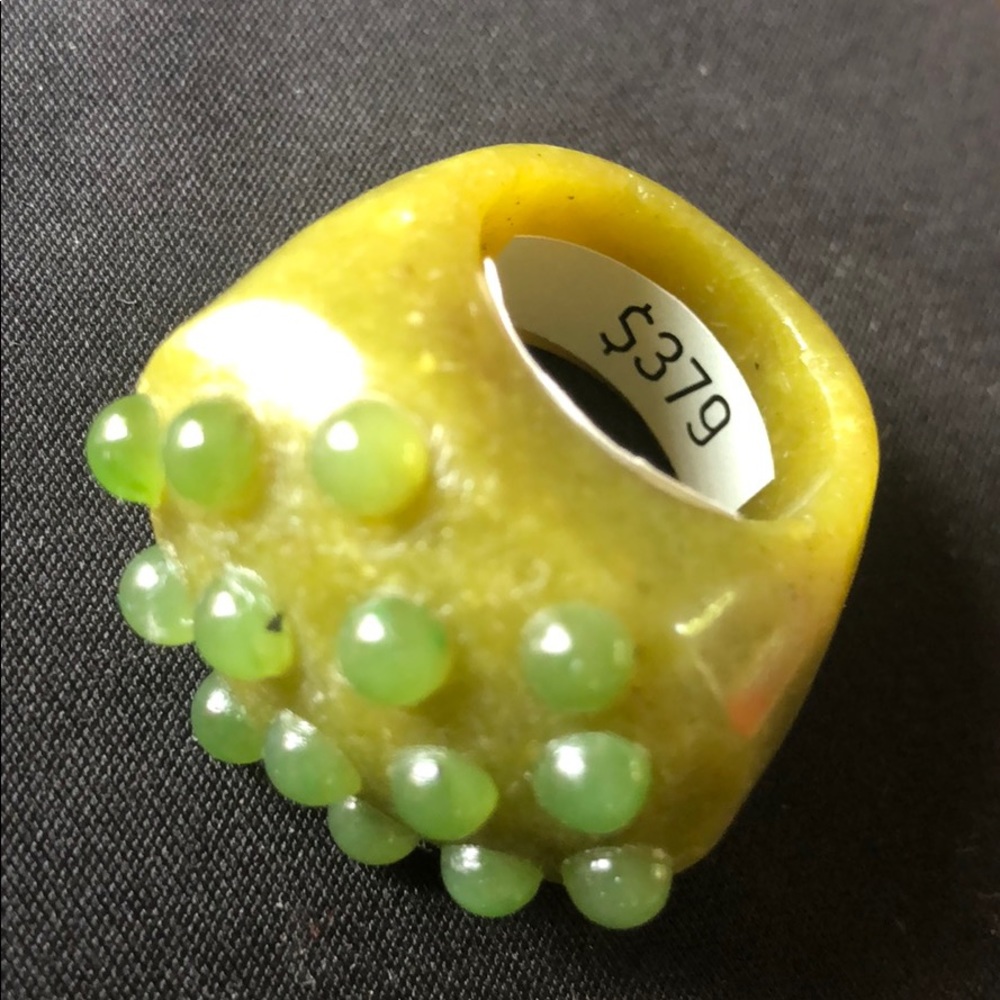 100% Genuine jade ring - Picture 2 of 12
